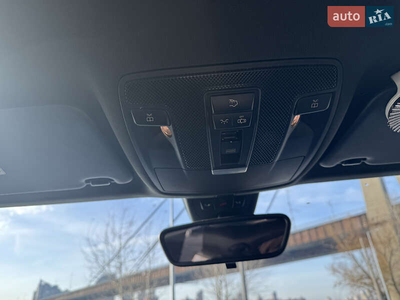 Седан Mercedes-Benz CLA-Class 2018 в Киеве фото 29 Седан Mercedes-Benz CLA-Class 2018 в Киеве