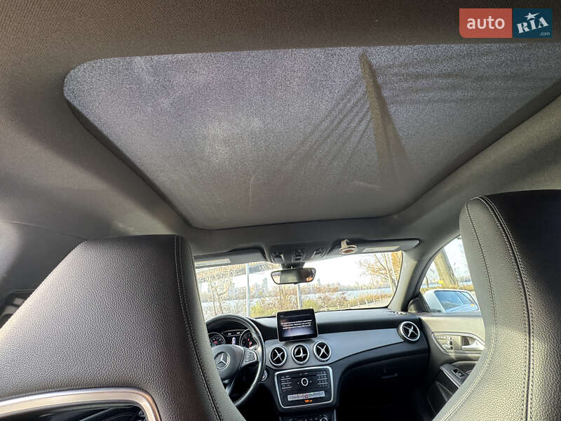 Седан Mercedes-Benz CLA-Class 2018 в Киеве фото 30 Седан Mercedes-Benz CLA-Class 2018 в Киеве