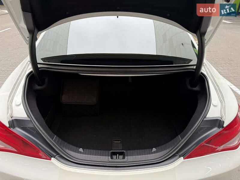 Седан Mercedes-Benz CLA-Class 2016 в Києві фото 10 Седан Mercedes-Benz CLA-Class 2016 в Києві