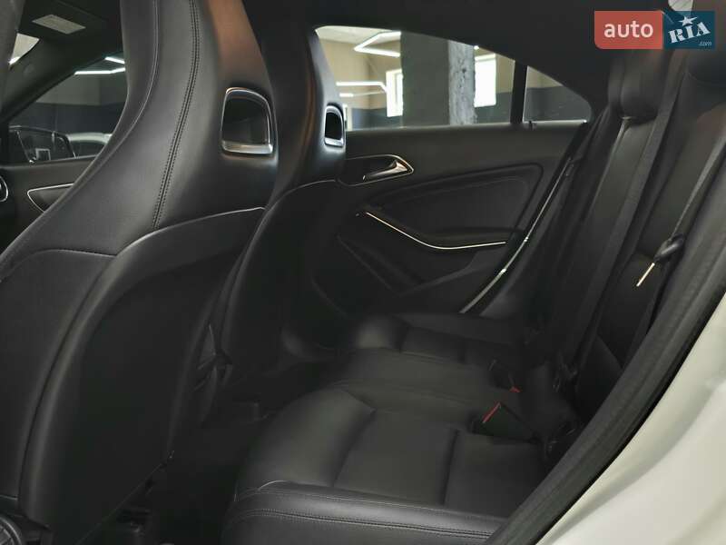 Седан Mercedes-Benz CLA-Class 2013 в Николаеве