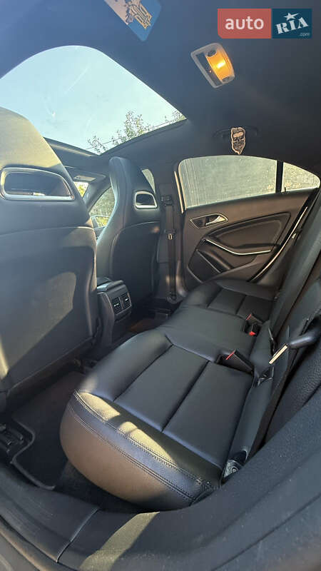 Седан Mercedes-Benz CLA-Class 2013 в Житомирі
