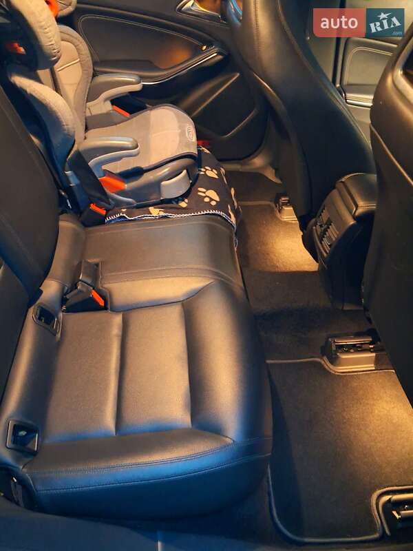 Седан Mercedes-Benz CLA-Class 2014 в Калуші