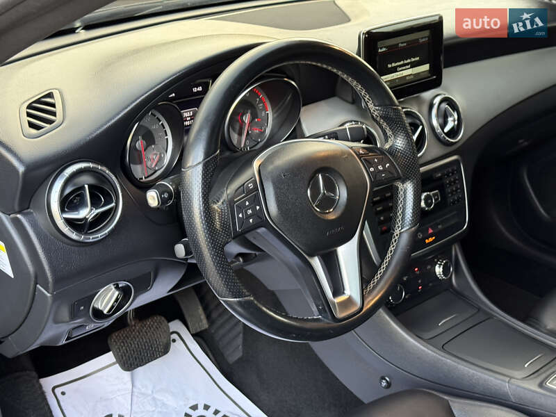 Седан Mercedes-Benz CLA-Class 2014 в Дніпрі