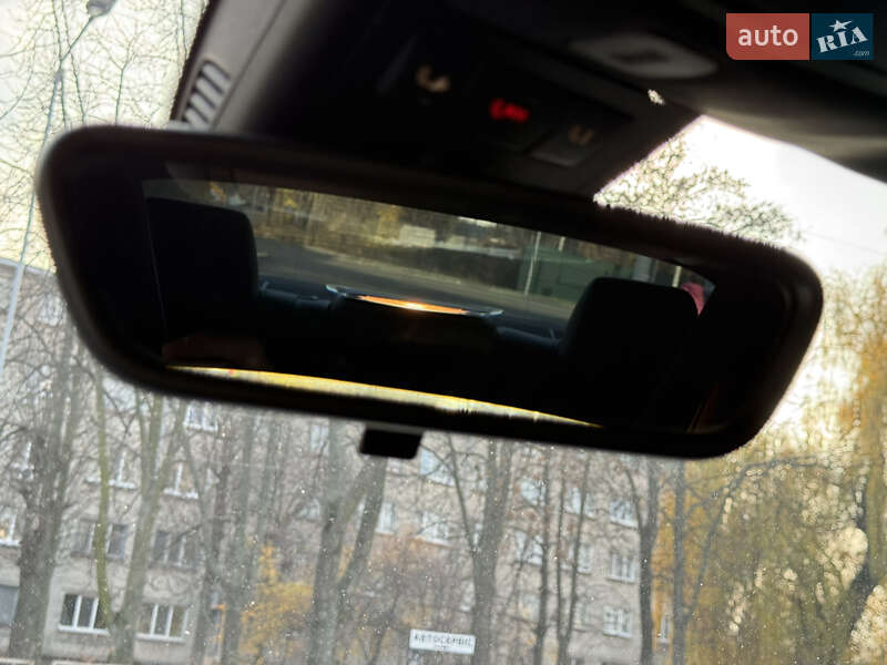 Седан Mercedes-Benz CLA-Class 2014 в Дніпрі