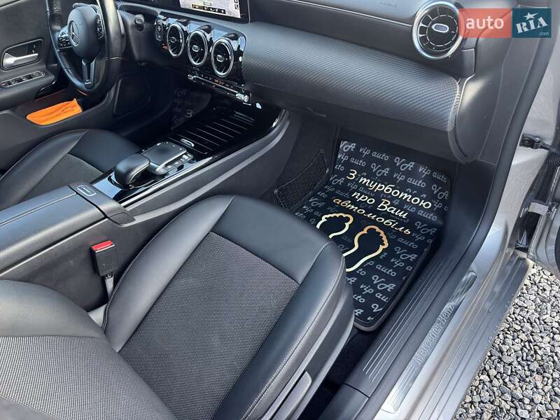 Седан Mercedes-Benz CLA-Class 2019 в Тернополе