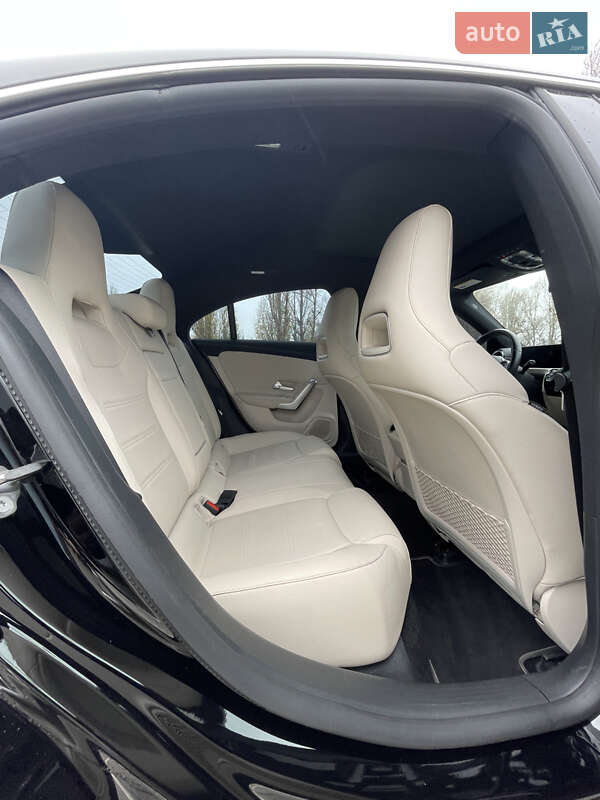 Седан Mercedes-Benz CLA-Class 2019 в Запорожье