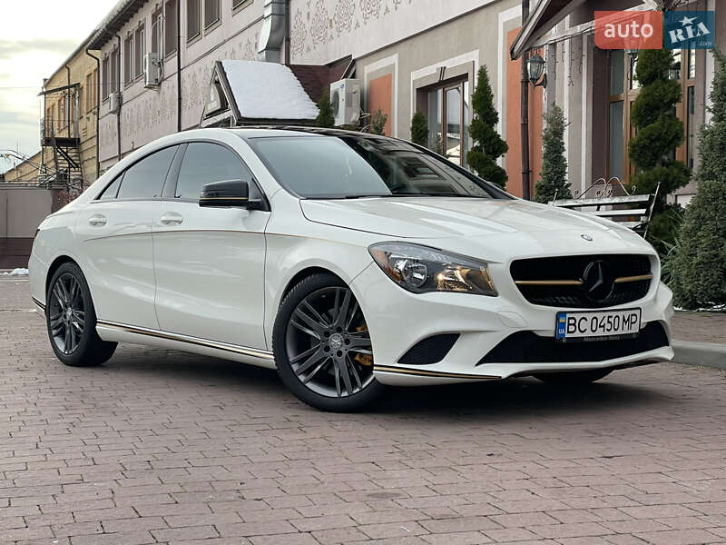 Седан Mercedes-Benz CLA-Class 2015 в Стрию