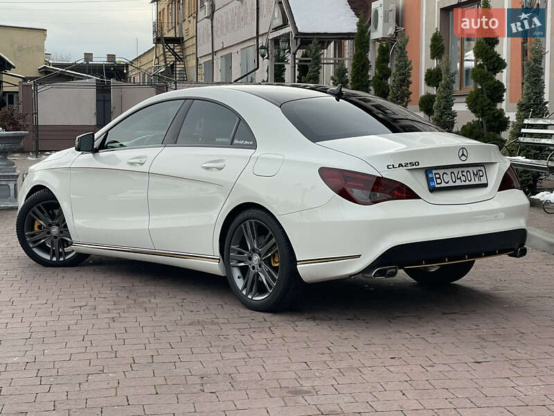 Седан Mercedes-Benz CLA-Class 2015 в Стрию