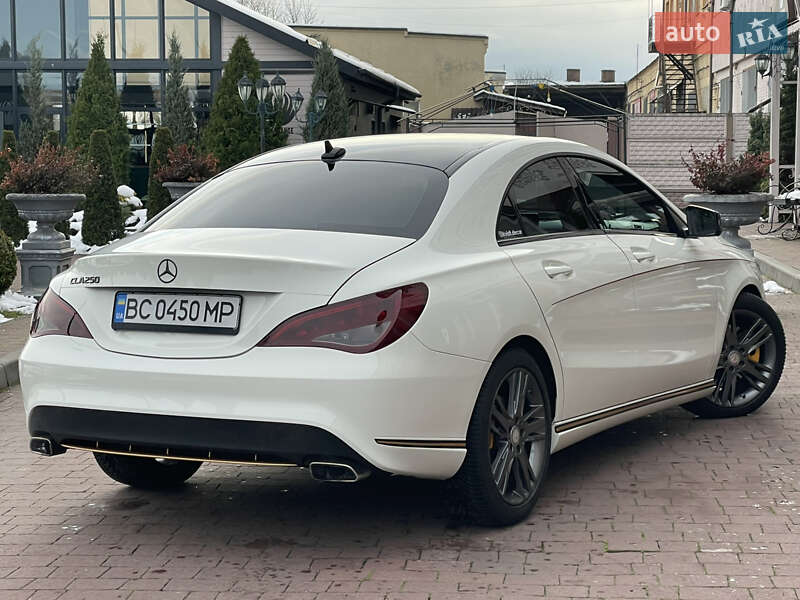 Седан Mercedes-Benz CLA-Class 2015 в Стрию