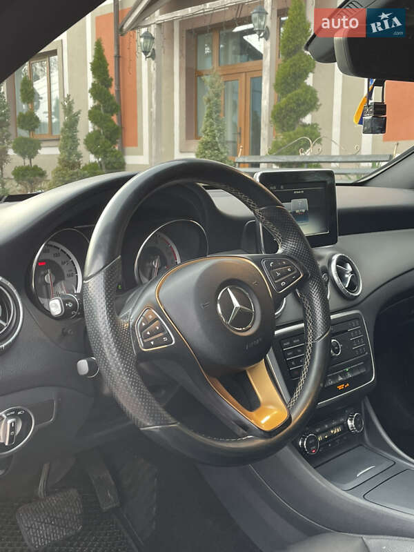 Седан Mercedes-Benz CLA-Class 2015 в Стрию