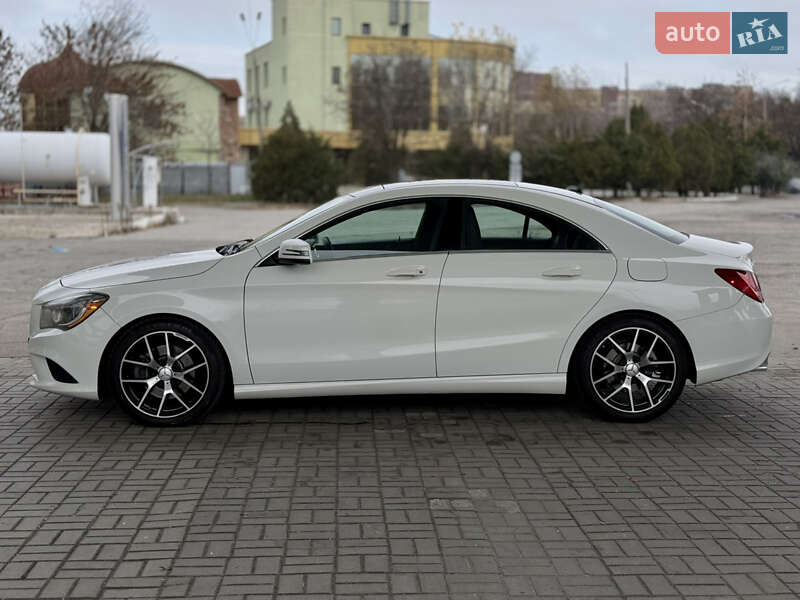 Седан Mercedes-Benz CLA-Class 2013 в Днепре