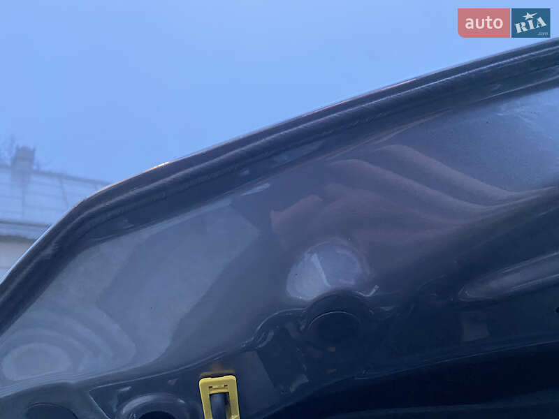 Седан Mercedes-Benz CLA-Class 2013 в Черновцах