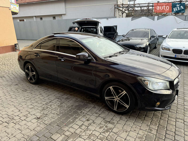 Седан Mercedes-Benz CLA-Class 2014 в Ужгороде