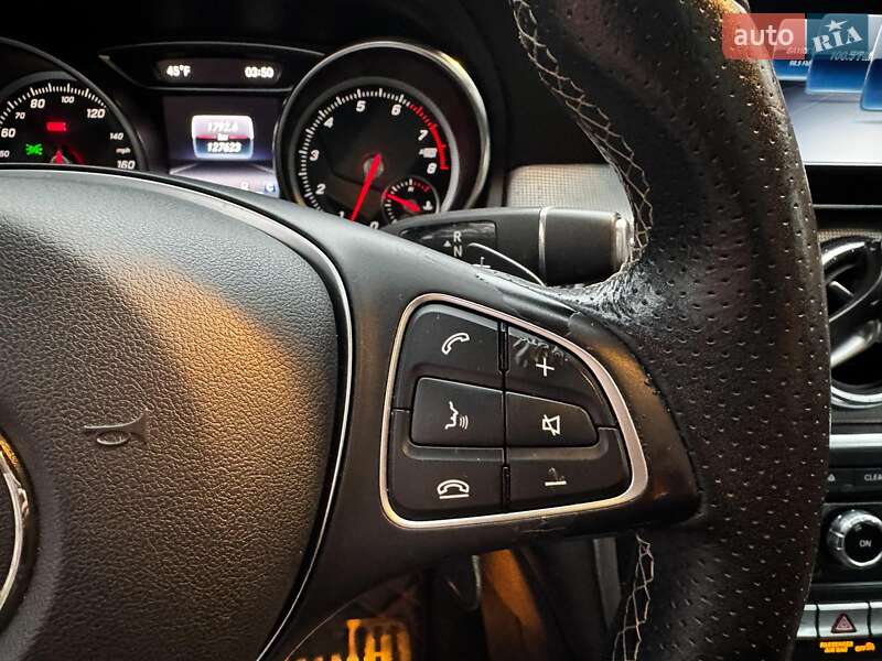 Седан Mercedes-Benz CLA-Class 2018 в Киеве