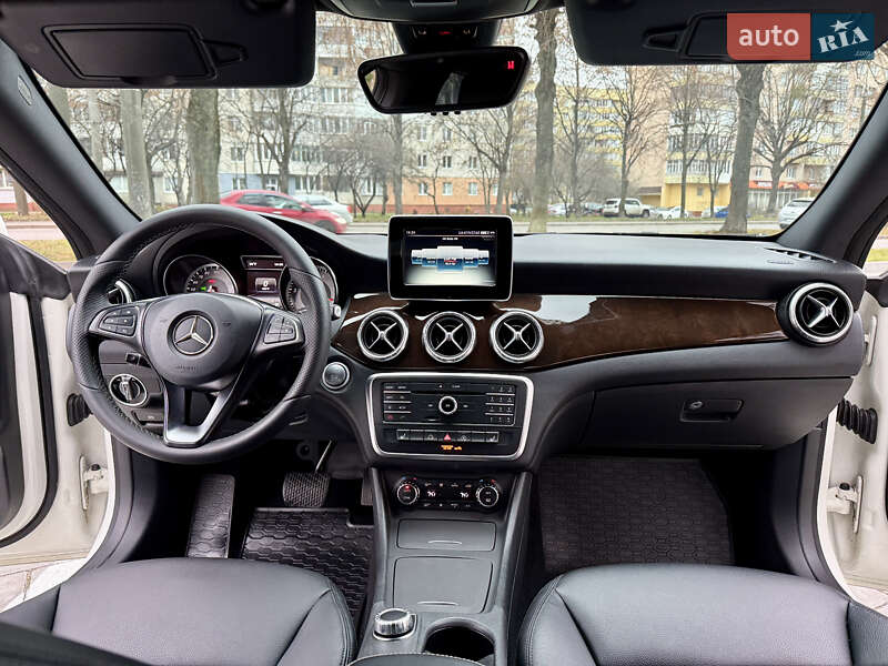 Седан Mercedes-Benz CLA-Class 2015 в Ровно фото 45 Седан Mercedes-Benz CLA-Class 2015 в Ровно