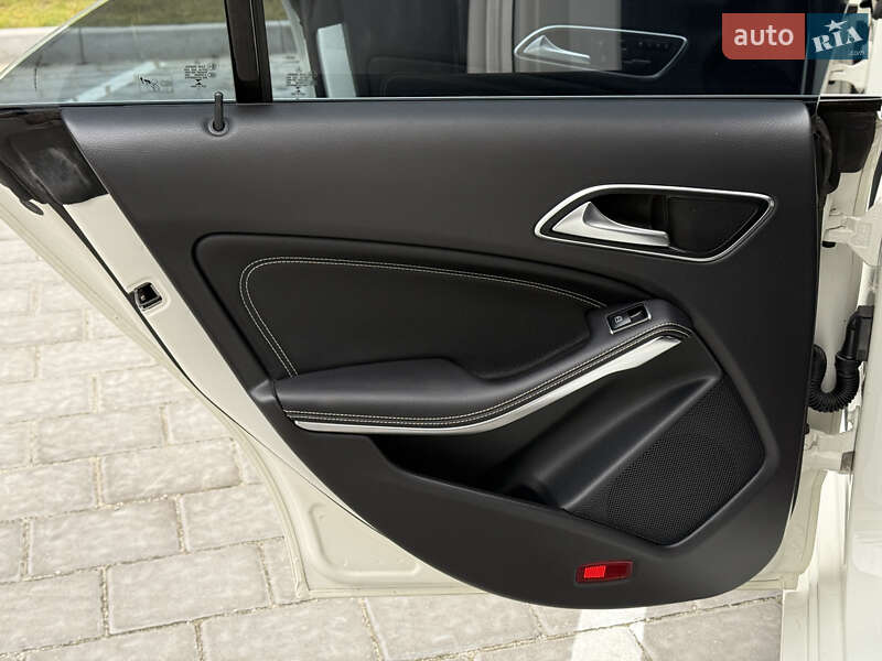 Седан Mercedes-Benz CLA-Class 2015 в Ровно фото 54 Седан Mercedes-Benz CLA-Class 2015 в Ровно