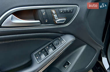 Седан Mercedes-Benz CLA-Class 2016 в Киеве