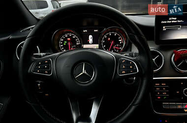 Седан Mercedes-Benz CLA-Class 2016 в Киеве