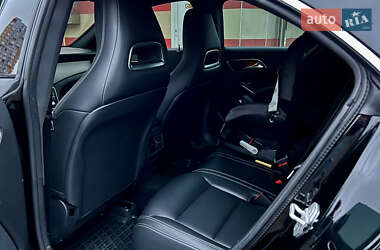 Седан Mercedes-Benz CLA-Class 2016 в Киеве