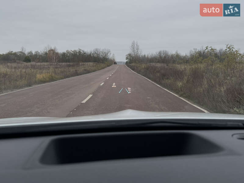 Седан Mercedes-Benz CLA-Class 2019 в Киеве