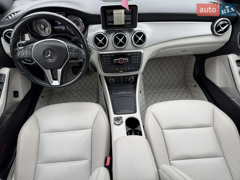 Седан Mercedes-Benz CLA-Class 2014 в Киеве