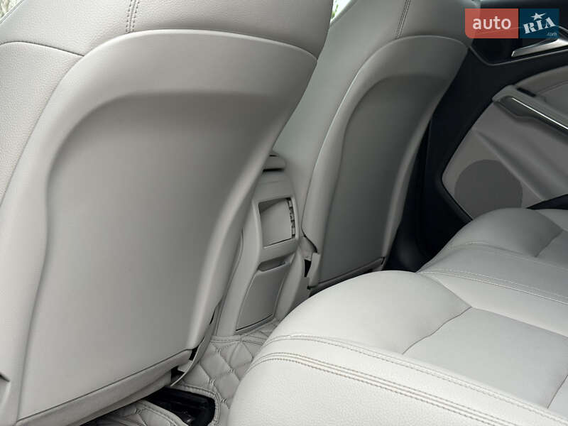 Седан Mercedes-Benz CLA-Class 2014 в Киеве