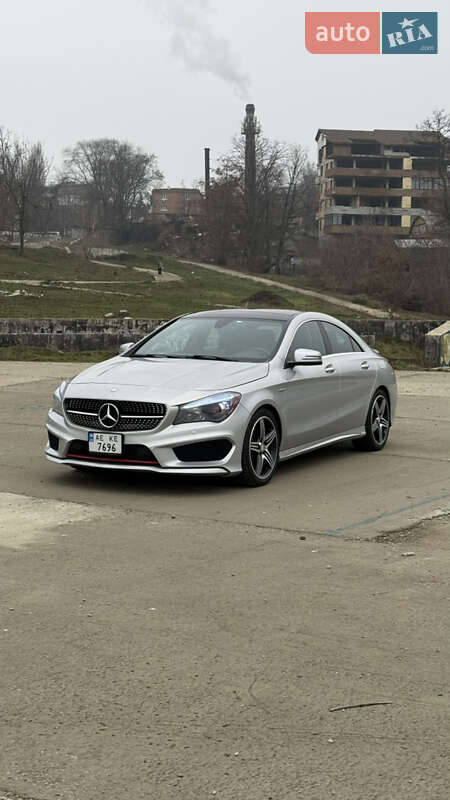 Седан Mercedes-Benz CLA-Class 2015 в Днепре