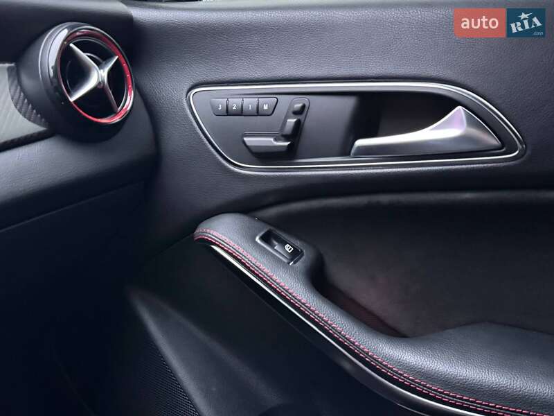 Седан Mercedes-Benz CLA-Class 2014 в Киеве
