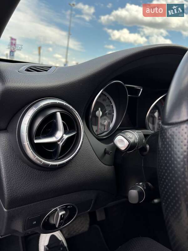 Седан Mercedes-Benz CLA-Class 2014 в Хмельницькому
