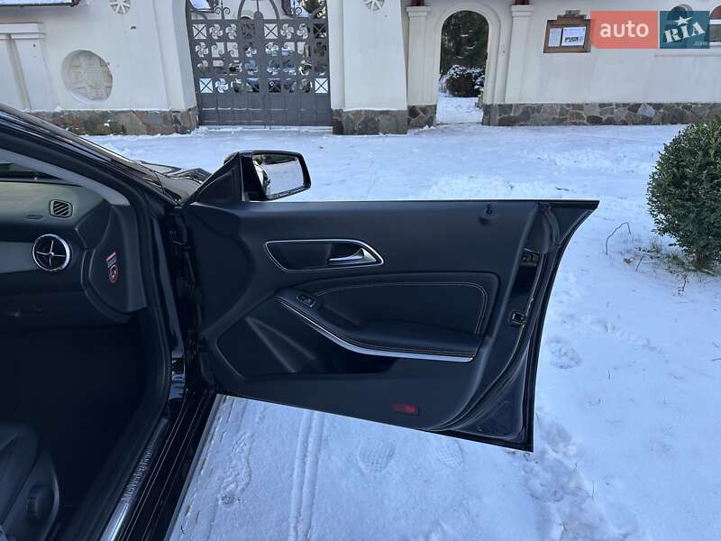 Седан Mercedes-Benz CLA-Class 2013 в Києві