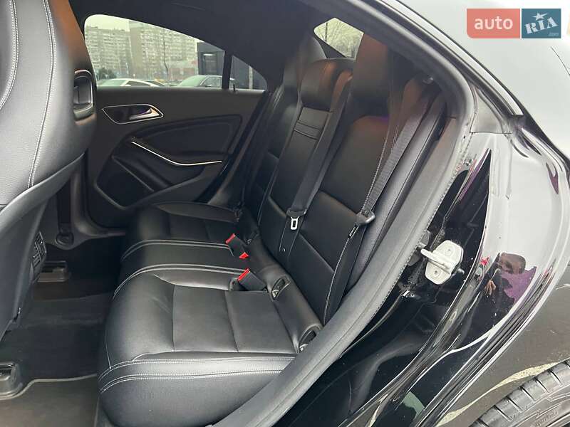 Седан Mercedes-Benz CLA-Class 2015 в Києві