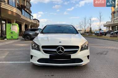Седан Mercedes-Benz CLA-Class 2017 в Киеве