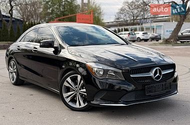 Седан Mercedes-Benz CLA-Class 2018 в Києві