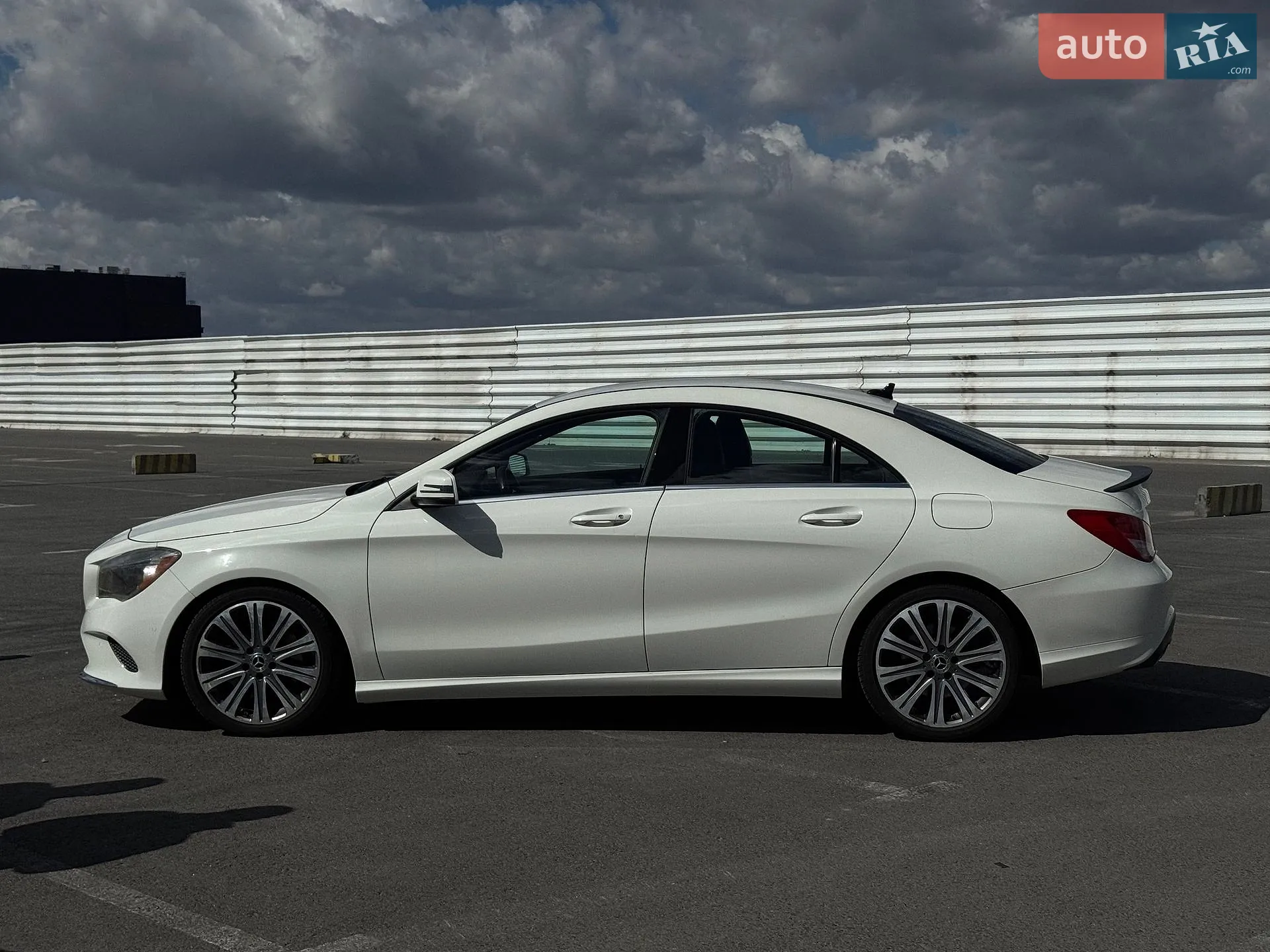 2017 Mercedes-Benz CLA-klasse - мініатюра 2