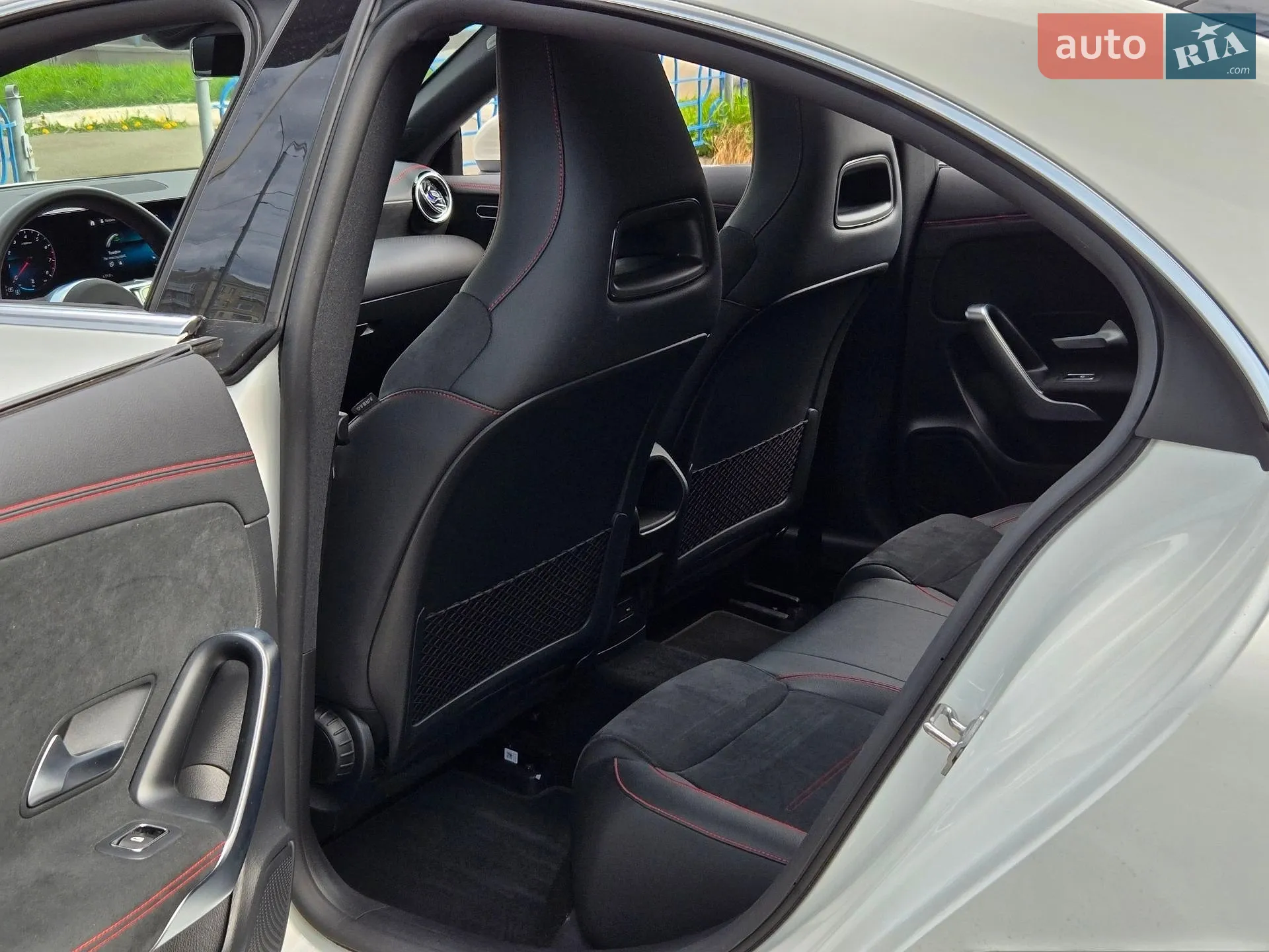 2022 Mercedes-Benz CLA-klasse - мініатюра 31