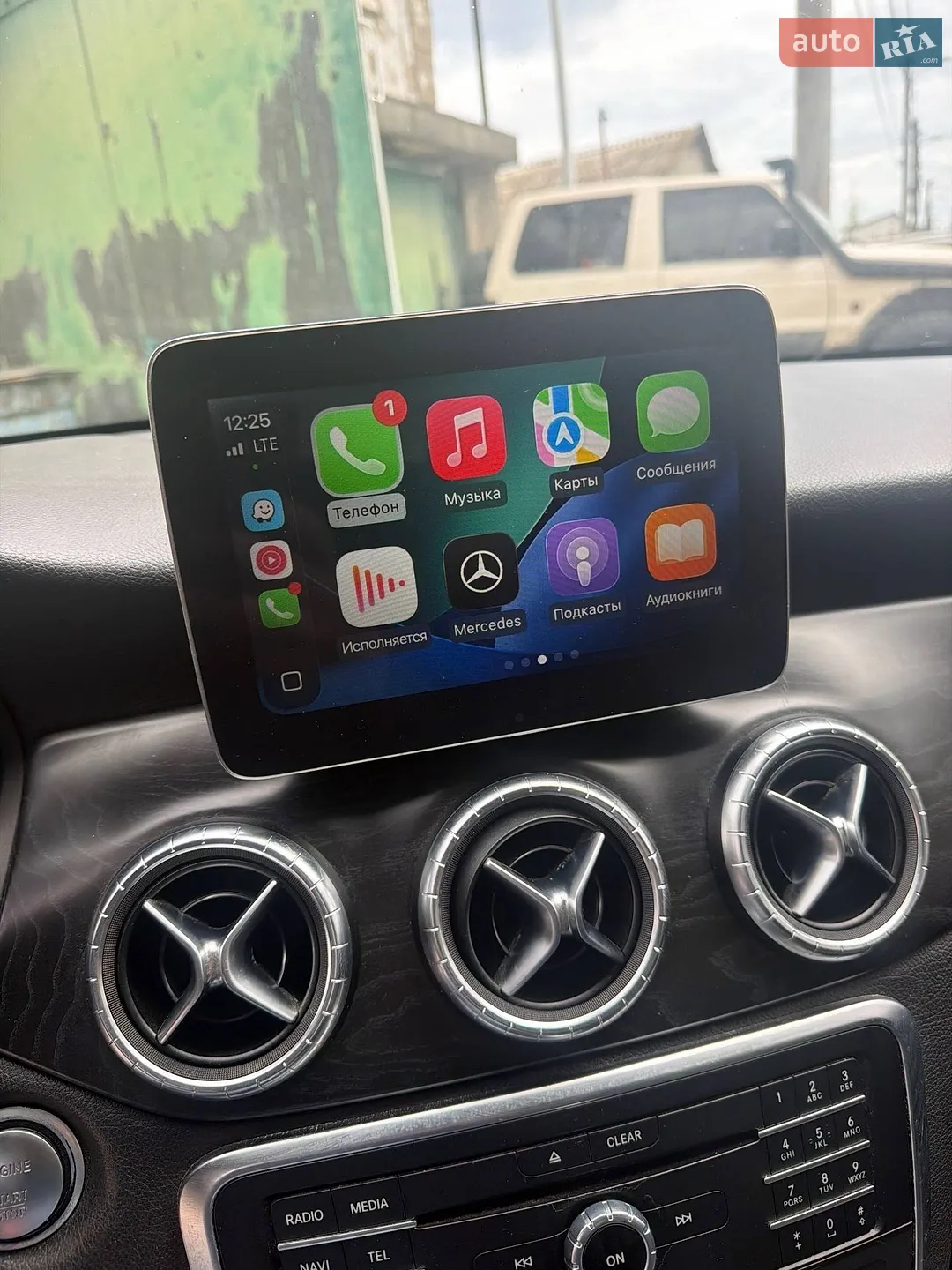 2016 Mercedes-Benz CLA-klasse - мініатюра 26