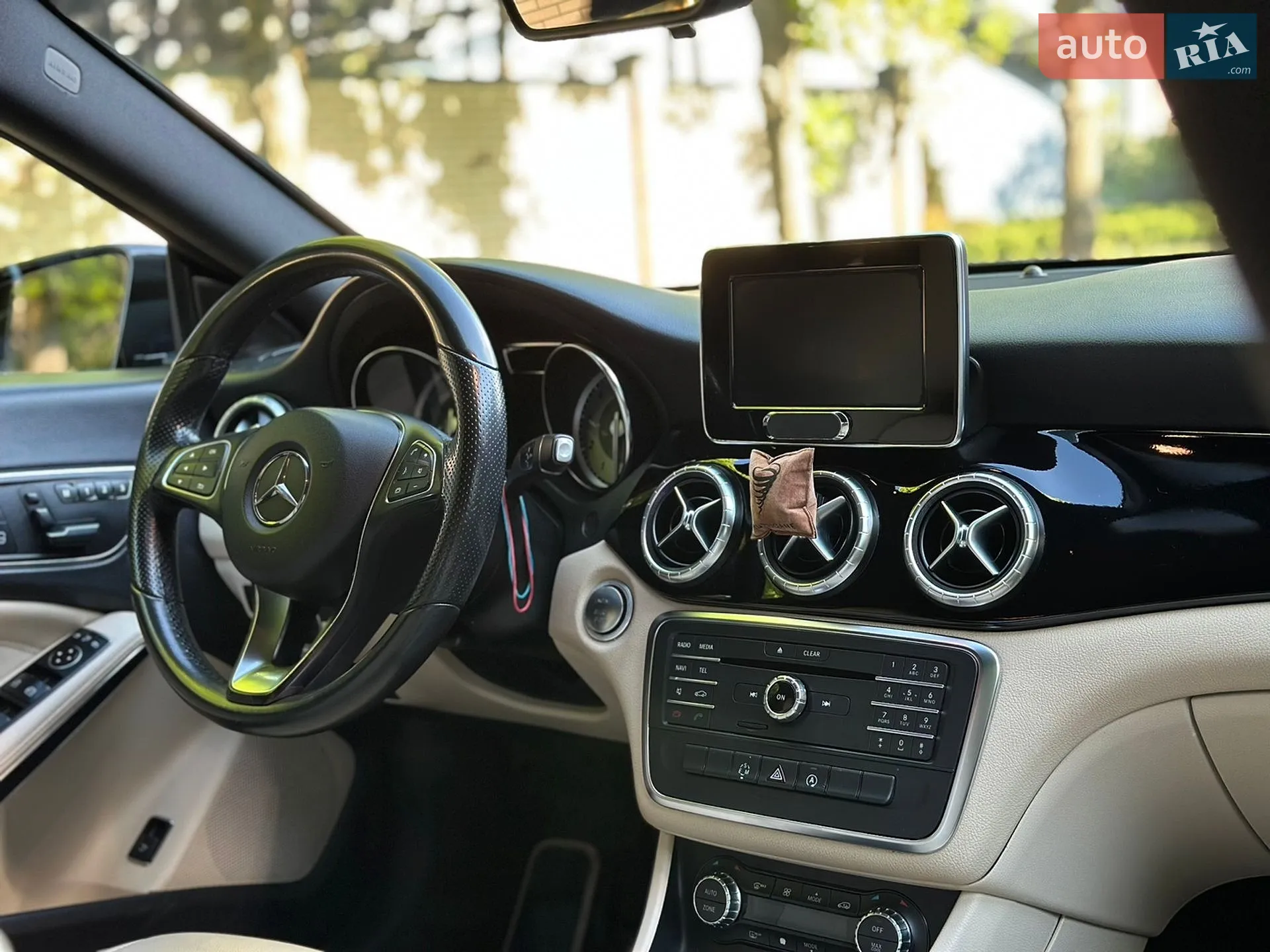 2015 Mercedes-Benz CLA-klasse - мініатюра 23