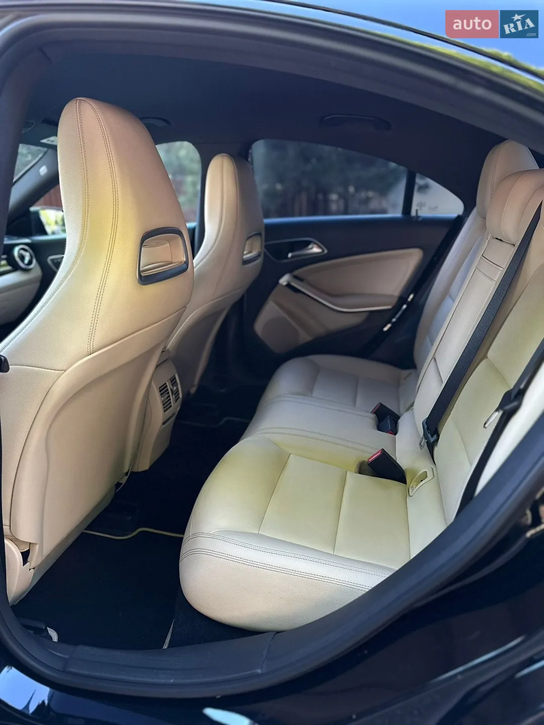 2015 Mercedes-Benz CLA-klasse - мініатюра 24