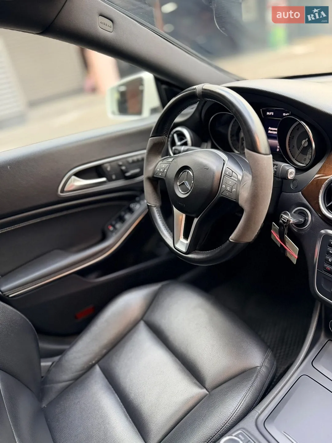 2013 Mercedes-Benz CLA-klasse - мініатюра 16