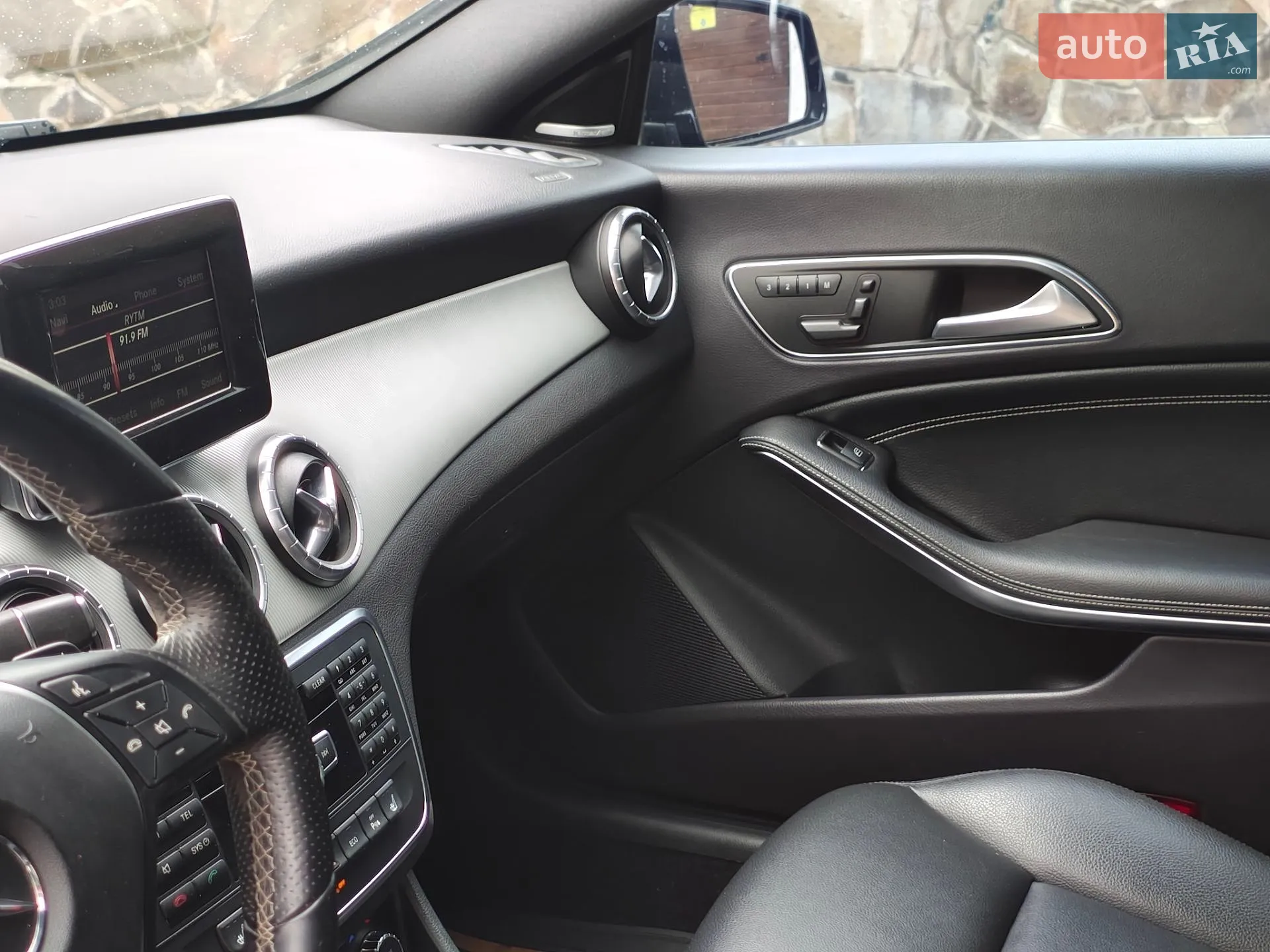 2014 Mercedes-Benz CLA-klasse - мініатюра 33