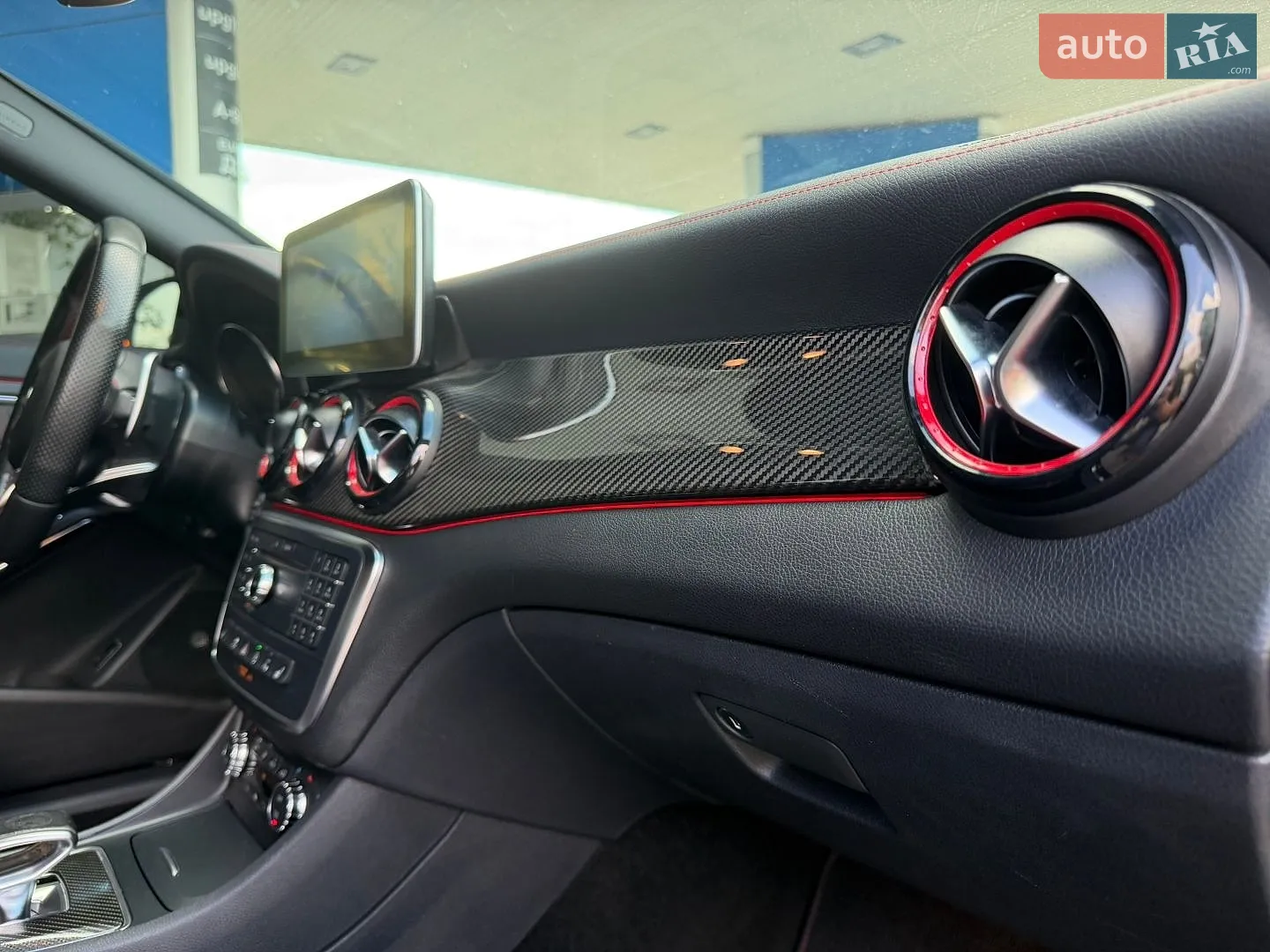2015 Mercedes-Benz CLA-klasse - мініатюра 37