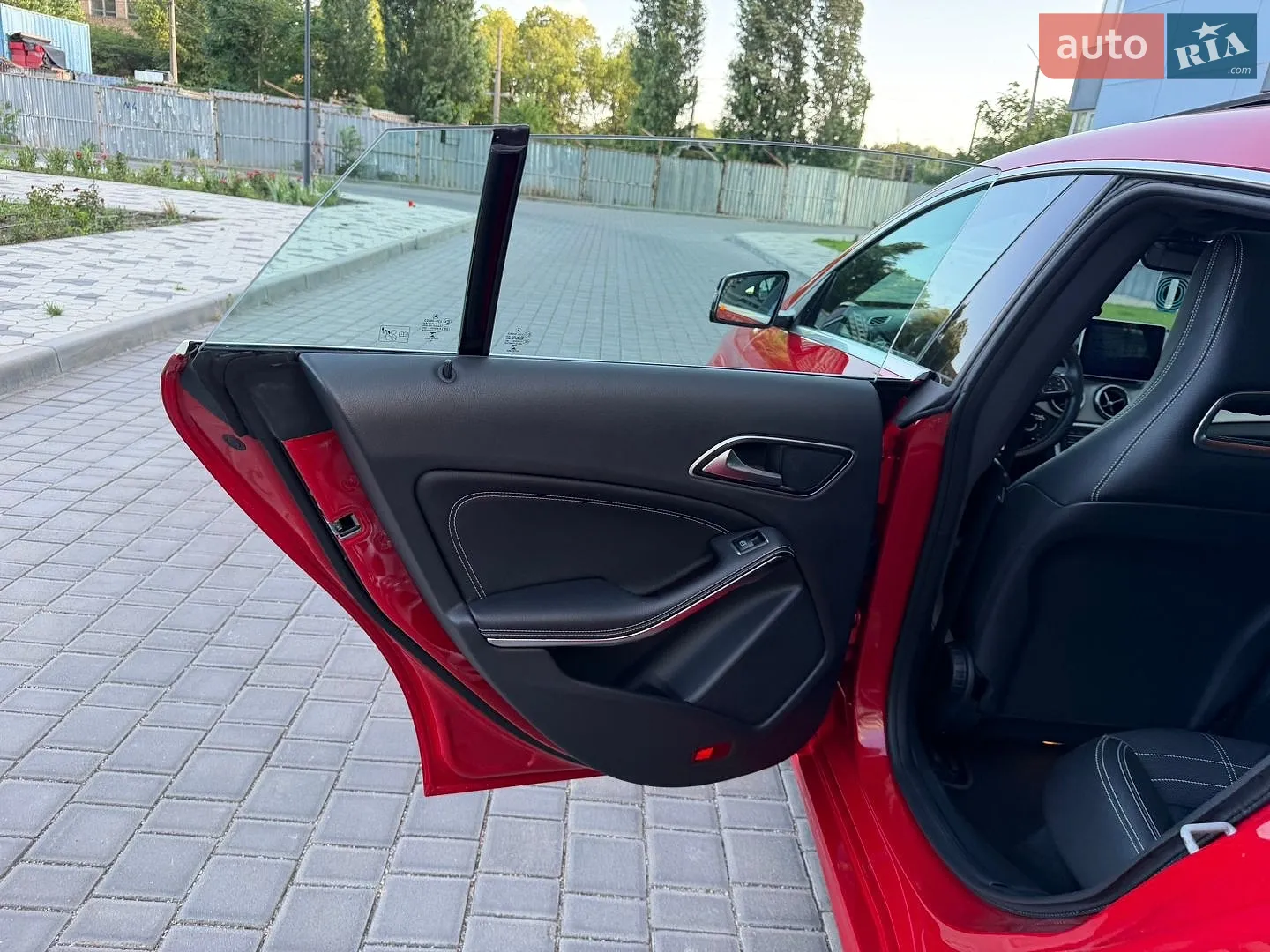 2017 Mercedes-Benz CLA-klasse - мініатюра 35