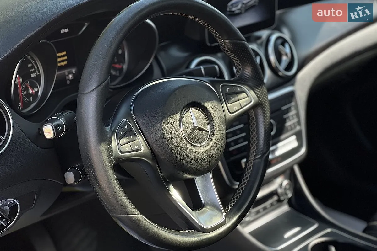 2018 Mercedes-Benz CLA-klasse - мініатюра 12