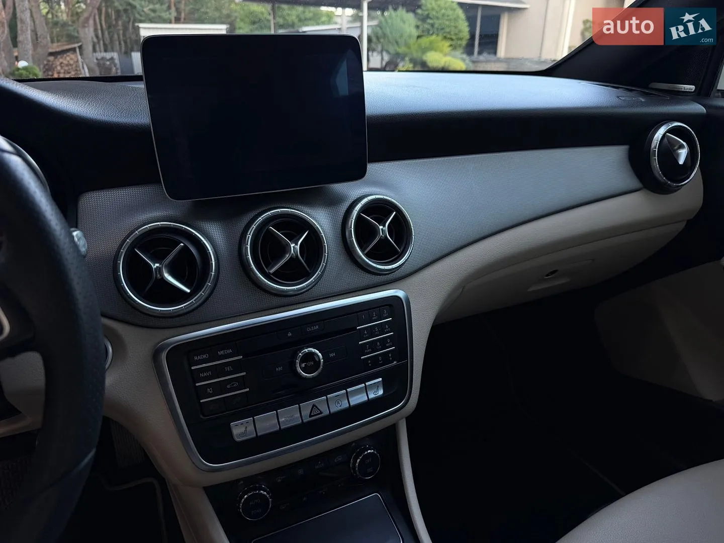 2017 Mercedes-Benz CLA-klasse - мініатюра 32