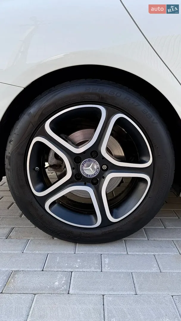 2013 Mercedes-Benz CLA-klasse - мініатюра 11