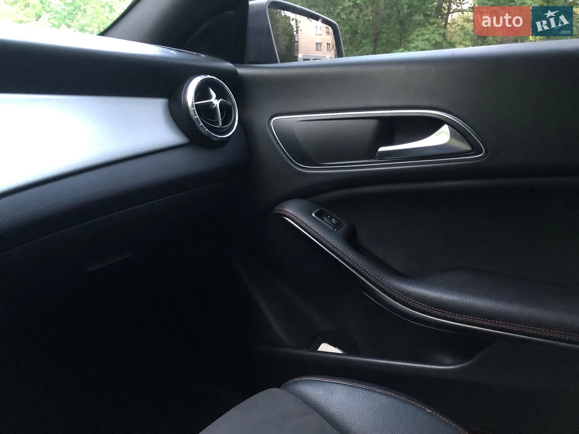 2015 Mercedes-Benz CLA-klasse - мініатюра 11