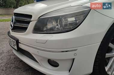 Купе Mercedes-Benz CLC-Class 2009 в 