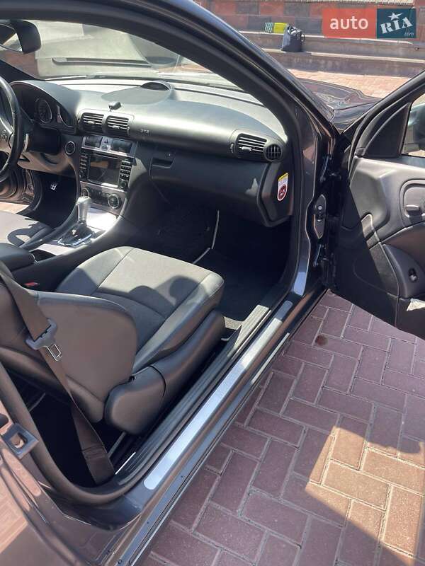 Купе Mercedes-Benz CLC-Class 2008 в Ровно