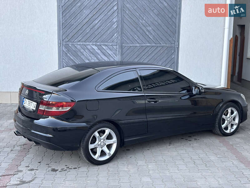 Купе Mercedes-Benz CLC-Class 2009 в Дрогобыче