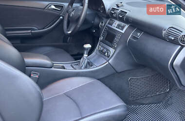 Купе Mercedes-Benz CLC-Class 2009 в 